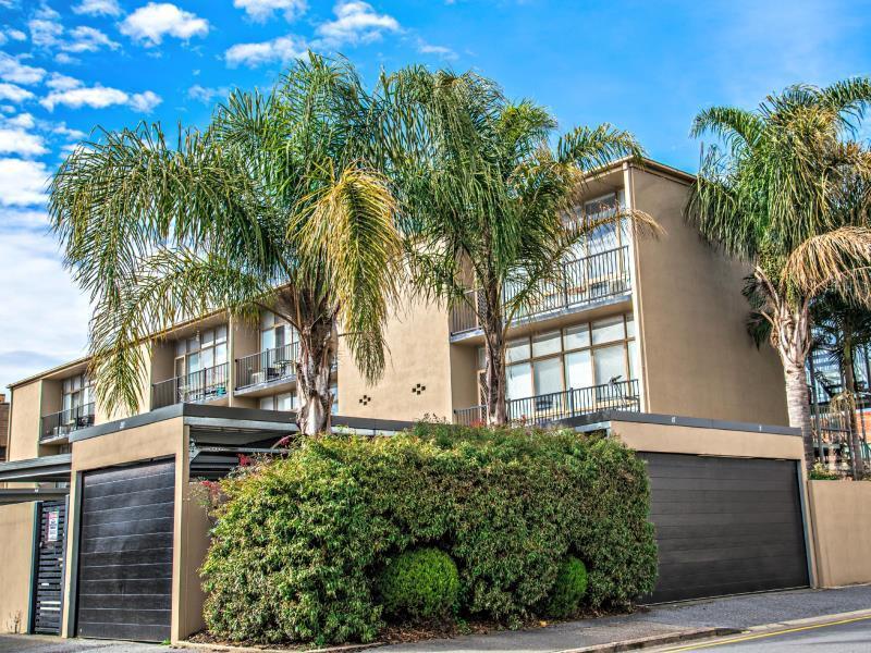 Adelaide Dress Circle Apartments - Ward Street מראה חיצוני תמונה
