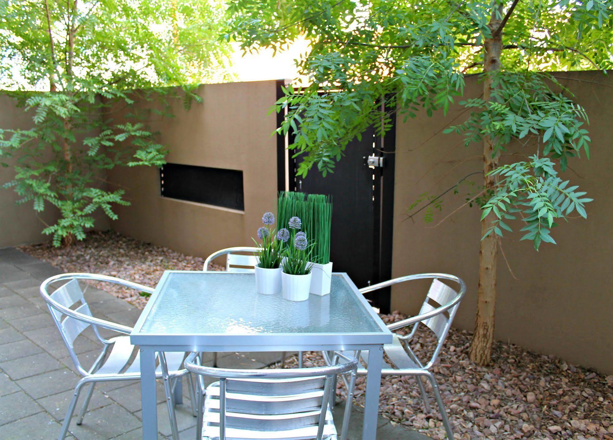 Adelaide Dress Circle Apartments - Ward Street מראה חיצוני תמונה