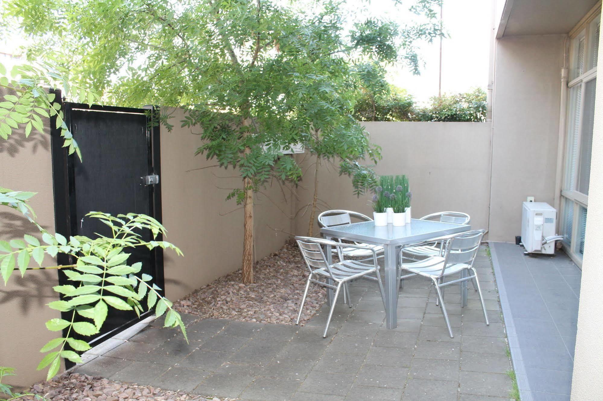 Adelaide Dress Circle Apartments - Ward Street מראה חיצוני תמונה