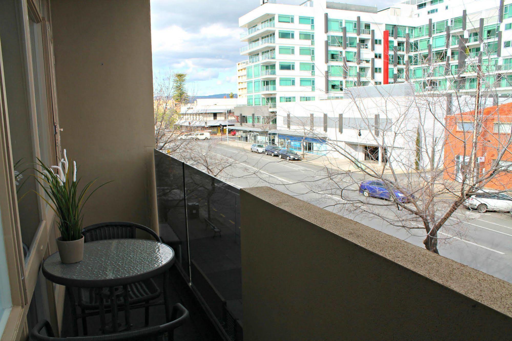 Adelaide Dress Circle Apartments - Ward Street מראה חיצוני תמונה